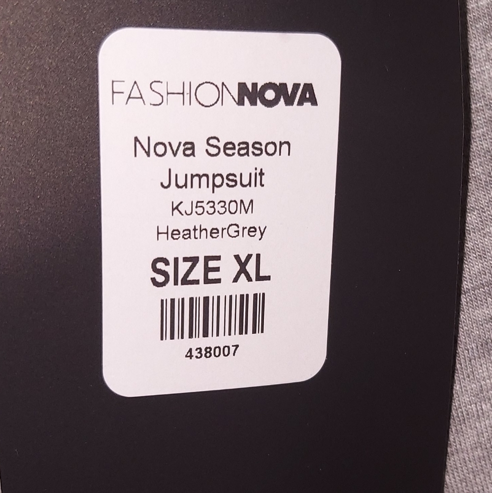 Clothes - Picture 2 of 3
